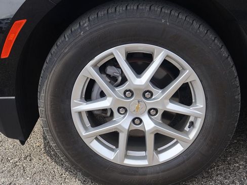 Used 2024 Chevrolet Equinox LT AWD/4WD image 5
