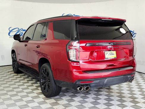 Used 2024 Chevrolet Tahoe Premier RWD image 2