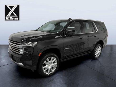 Used 2024 Chevrolet Tahoe High Country image 2