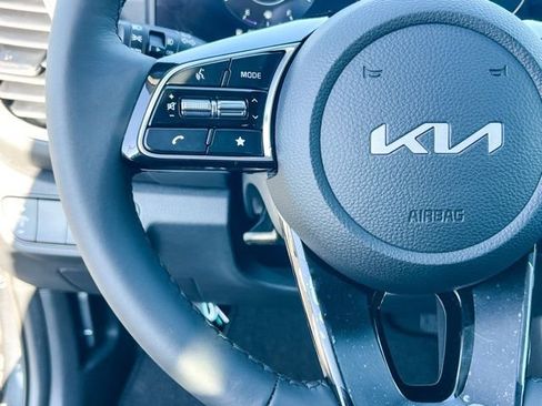 New 2026 Kia Seltos EX image 24