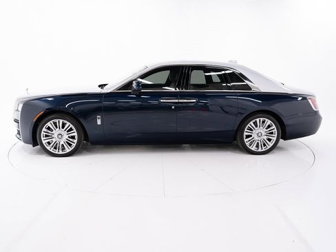 Certified 2023 Rolls-Royce Ghost w/ Ghost Package image 2