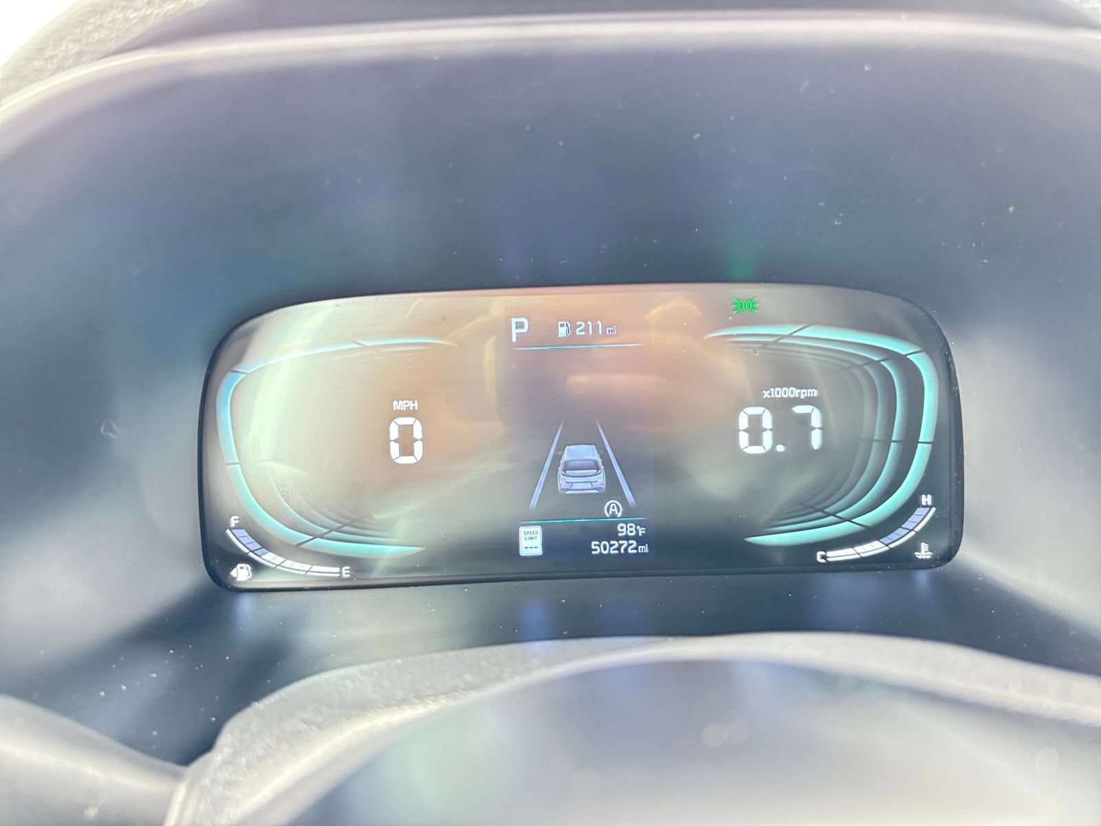 Used 2025 Kia Soul LX w/ LX Technology Package FWD image 37