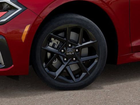 New 2025 Kia K5 LXS image 9