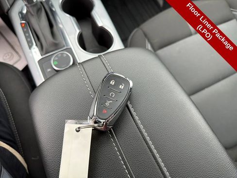 Used 2024 Chevrolet Blazer LT w/ Convenience Package image 24