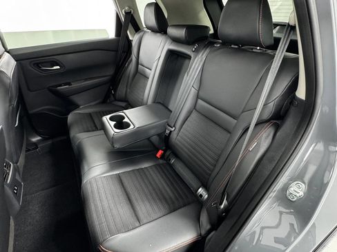 Certified 2026 Nissan Rogue SV AWD/4WD image 12
