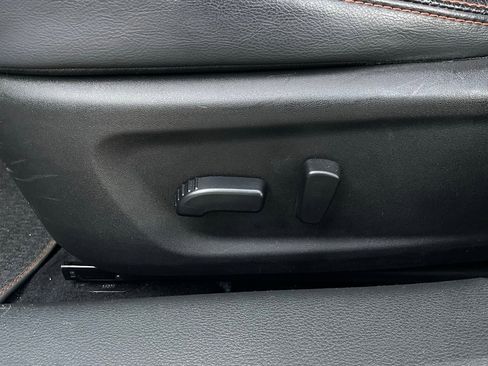 Used 2025 Nissan Altima 2.5 SR image 11