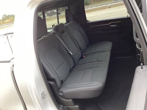 Used 2019 RAM 1500 Big Horn image 29