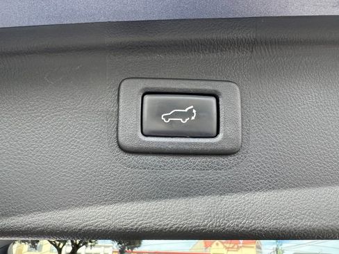 Used 2015 Subaru Outback 2.5i Premium image 40