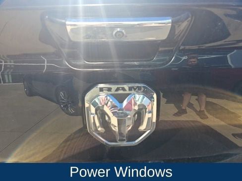 Used 2019 RAM 1500 Laramie image 19