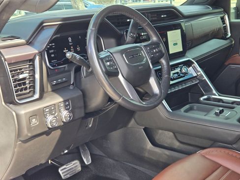 Certified 2024 GMC Sierra 3500 Denali Ultimate image 10