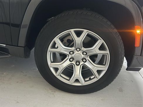 Used 2022 Jeep Wagoneer Series II image 26