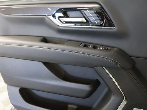 New 2026 GMC Yukon XL Elevation image 27