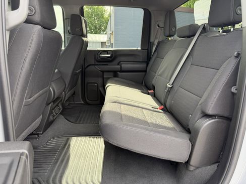 Used 2025 Chevrolet Silverado 2500 Custom w/ Custom Value Package AWD/4WD image 15