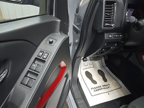 Used 2023 Nissan Frontier PRO-4X w/ Pro Convenience Package image 27