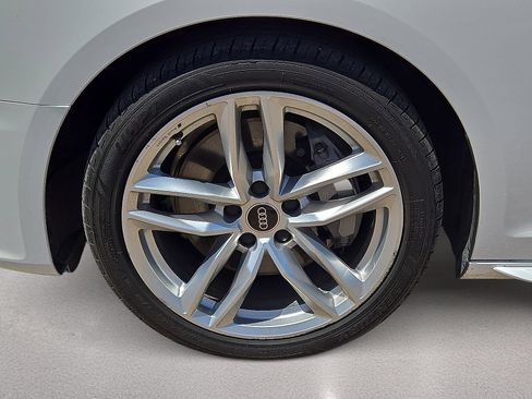 Used 2023 Audi A4 2.0T Premium Plus AWD/4WD image 9
