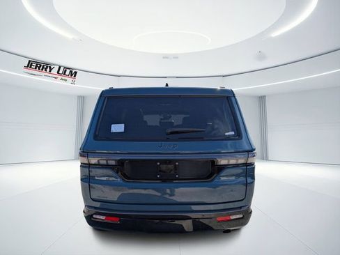 New 2026 Jeep Grand Wagoneer Limited image 4