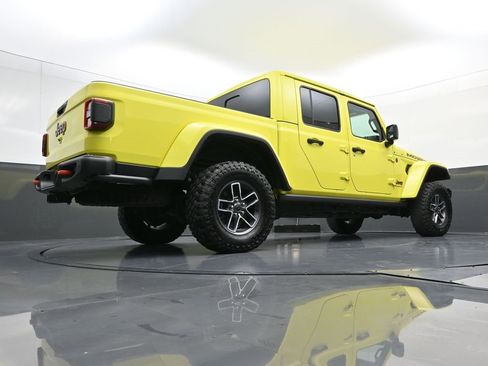 Used 2024 Jeep Gladiator Mojave image 26
