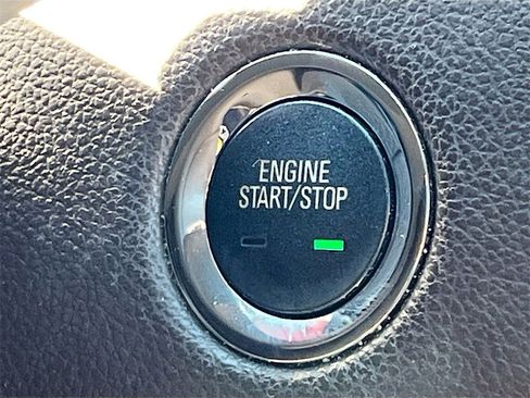 Used 2015 Cadillac SRX Luxury w/ Driver Awareness Package image 23