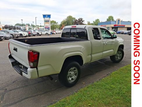 Used 2021 Toyota Tacoma SR w/ SR Convenience Package RWD image 5