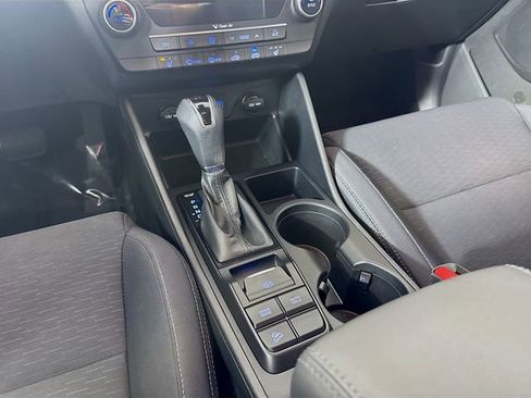 Used 2021 Hyundai Tucson SEL AWD/4WD image 24
