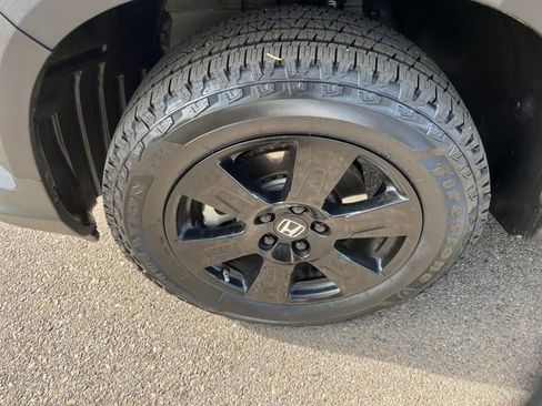 Certified 2022 Honda Pilot TrailSport image 2