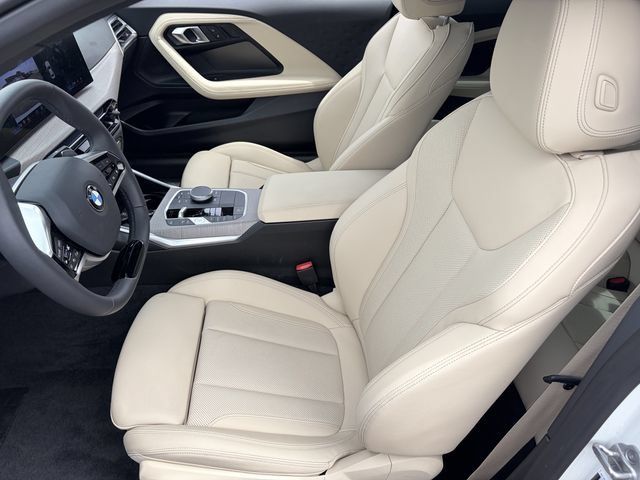 Used 2026 BMW 230i Coupe w/ Convenience Package RWD image 18