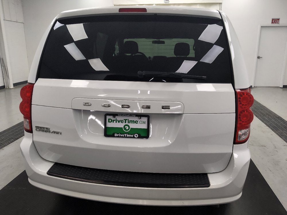Used 2016 Dodge Grand Caravan SXT FWD image 7