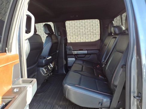 Used 2023 Ford F150 Lariat w/ Max Trailer Tow Package image 13