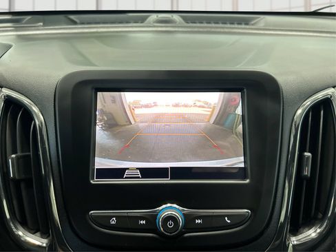 Used 2022 Chevrolet Equinox RS AWD/4WD image 25