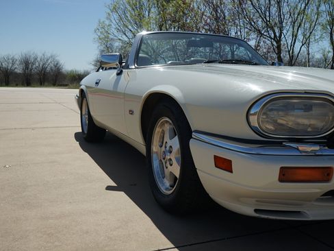 Used 1995 Jaguar XJS 4.0 Convertible RWD image 33