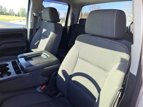 Used 2016 GMC Sierra 1500 SLE w/ SLE Value Package image 5