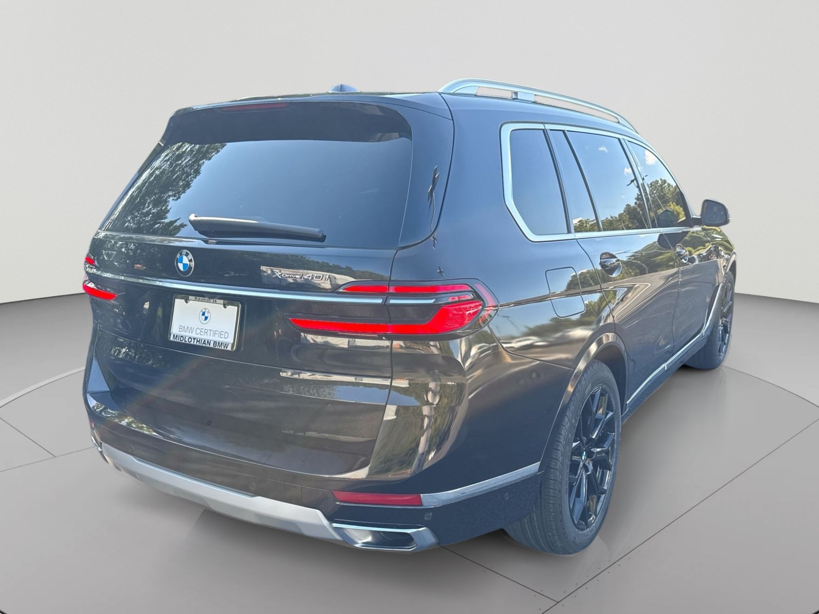Certified 2024 BMW X7 xDrive40i w/ Premium Package AWD/4WD image 29