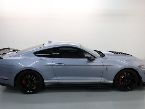 Used 2022 Ford Mustang Shelby GT500 w/ Technology Package RWD image 62