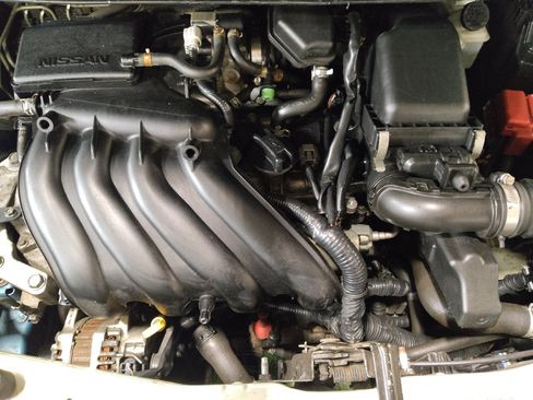 Used 2015 Nissan Versa Note SV image 30