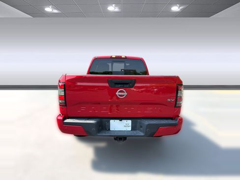 Used 2023 Nissan Frontier SV w/ Technology Package RWD image 10