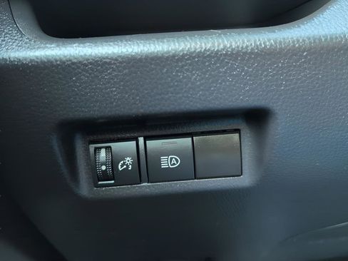 Used 2023 Toyota RAV4 LE image 19