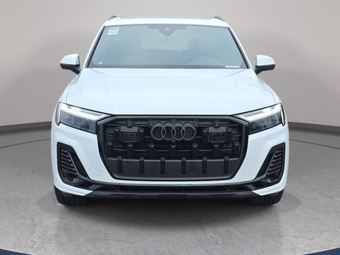 New 2026 Audi Q7 3.0T Premium Plus AWD/4WD image 2