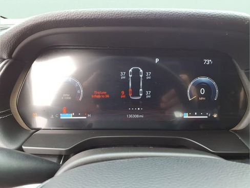 Used 2022 Jeep Grand Cherokee L Laredo w/ Luxury Tech Group I image 22