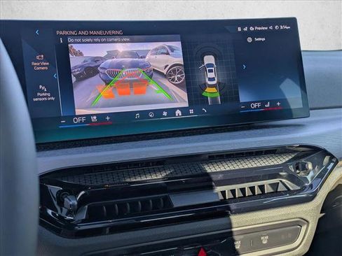 New 2026 BMW 330i Sedan w/ M Sport Package image 13