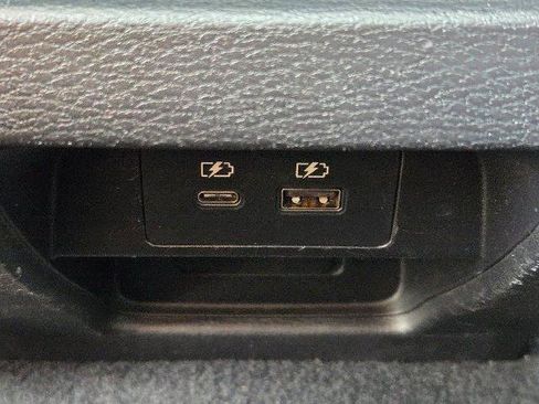 Used 2022 Mitsubishi Outlander SE AWD/4WD image 17