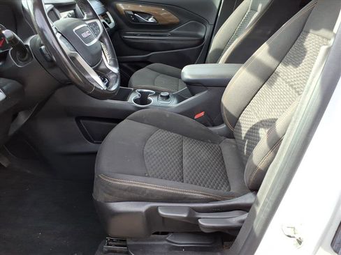 Used 2019 GMC Terrain SLE w/ LPO, Cargo Package image 14