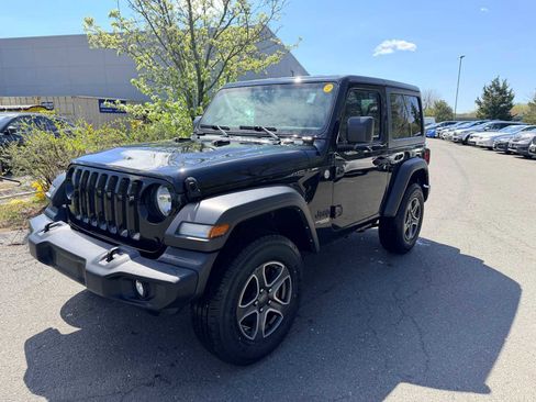 Used 2021 Jeep Wrangler Sport AWD/4WD image 1