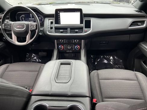 Used 2023 GMC Yukon SLE RWD image 25