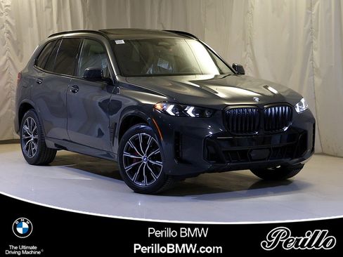 New 2026 BMW X5 xDrive40i w/ M Sport Package AWD/4WD image 1