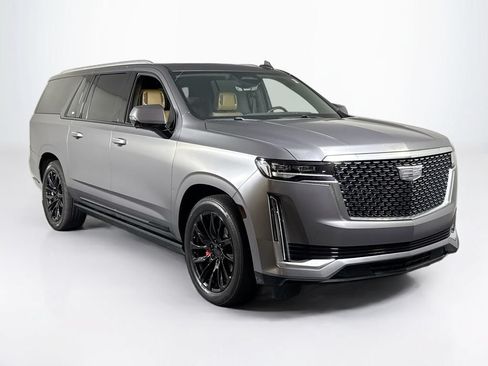 Used 2023 Cadillac Escalade ESV Premium Luxury w/ Performance Package AWD/4WD image 7