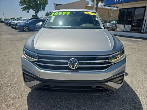 Used 2024 Volkswagen Tiguan S FWD image 2