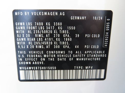 New 2025 Volkswagen ID. Buzz Pro S image 43