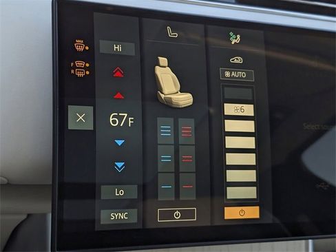 Used 2024 Land Rover Range Rover Long Wheelbase Autobiography image 16