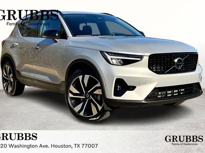 Certified 2025 Volvo XC40 B5 Plus