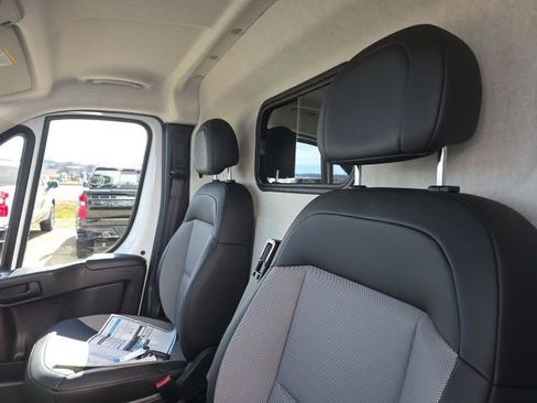 Used 2025 RAM ProMaster 2500 w/ Quick Order Package 22G SLT image 13